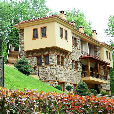 Roes Suites Като-Лутраки Экстерьер фото