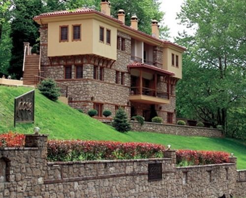 Roes Suites Като-Лутраки Экстерьер фото